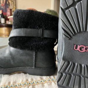 Ugg Snow Boots